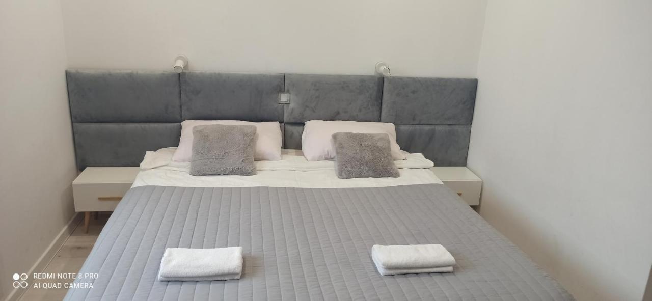 Swierkowe Zacisze Hotel Firlej Εξωτερικό φωτογραφία